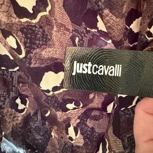 Just Cavelli